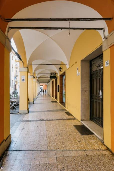 Suite In Via Del Pratello โบโลญญา ภายนอก รูปภาพ